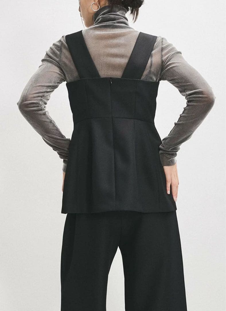 ブラックオールインワン　38サイズ