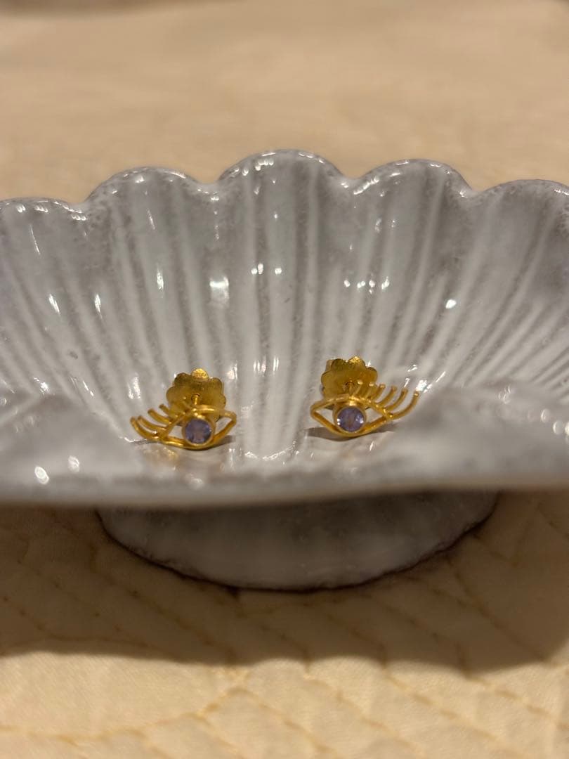 マリーエレーヌタイアック　ピアス