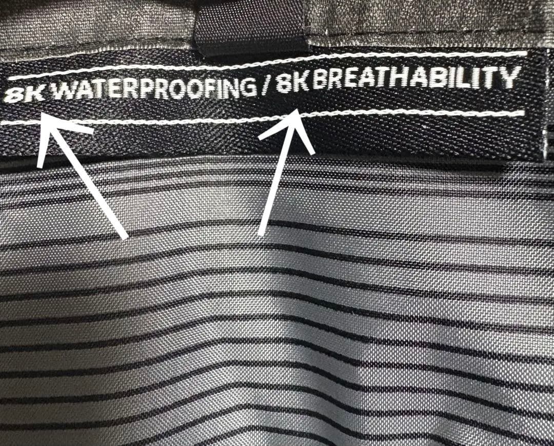 BILABONGビラボン　スノボウェア　スキーウェア　防水性・通気性　M