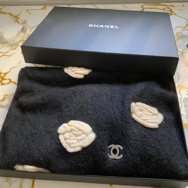 【訳あり】CHANEL カメリア ストール・ショール 人気アイテム