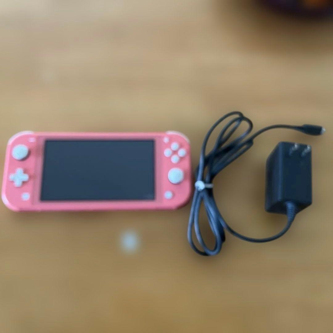 Nintendo Switch Lite 本体　ピンク