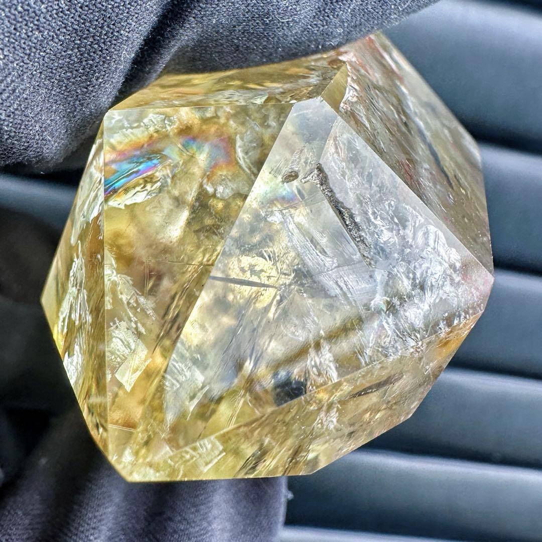 【金運·浄化】シトリン☆黄水晶 六角柱レインボー☆ファントム 超パワーA1506