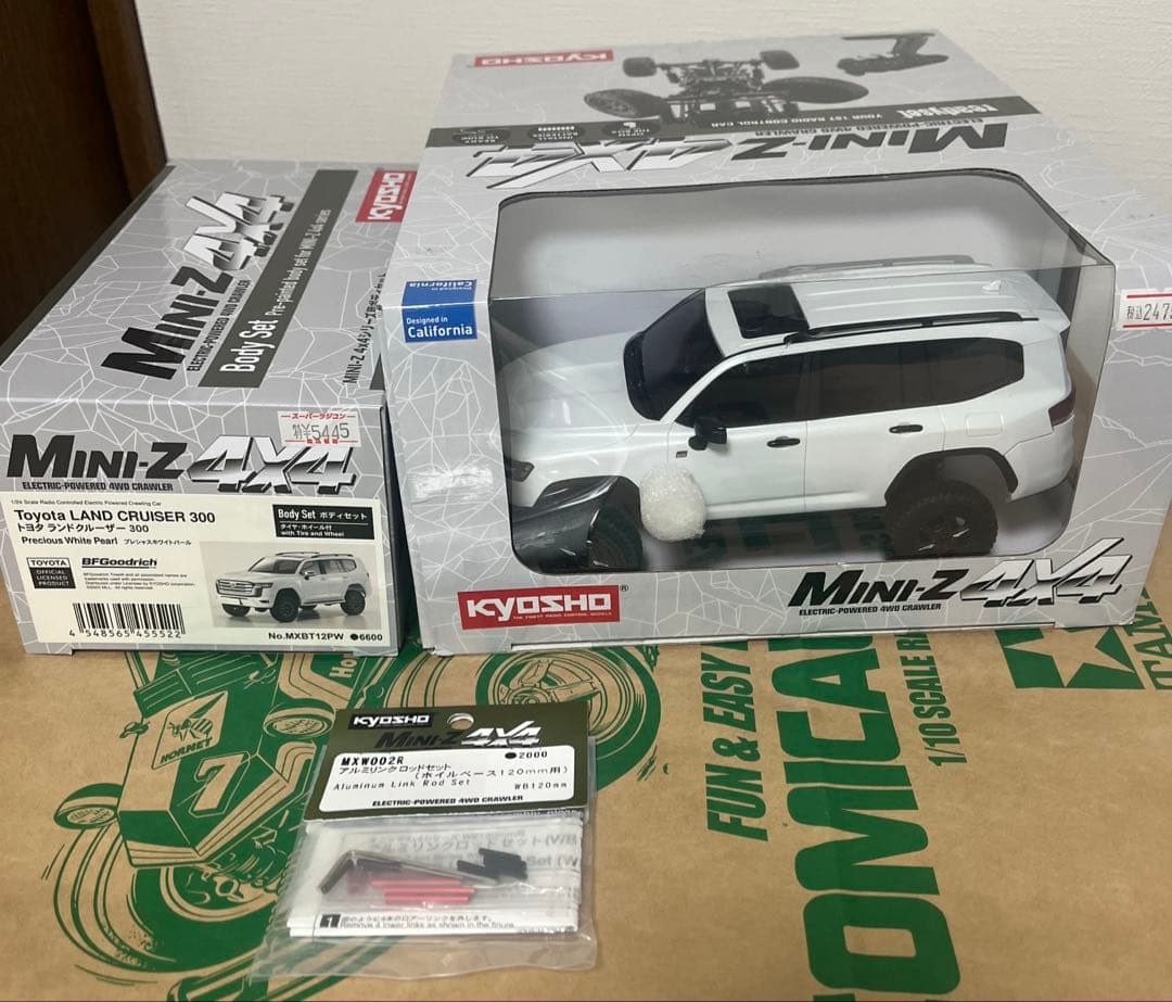 ミニッツ 4×4 トヨタ ランドクルーザー300 GR SPORT×ボディ