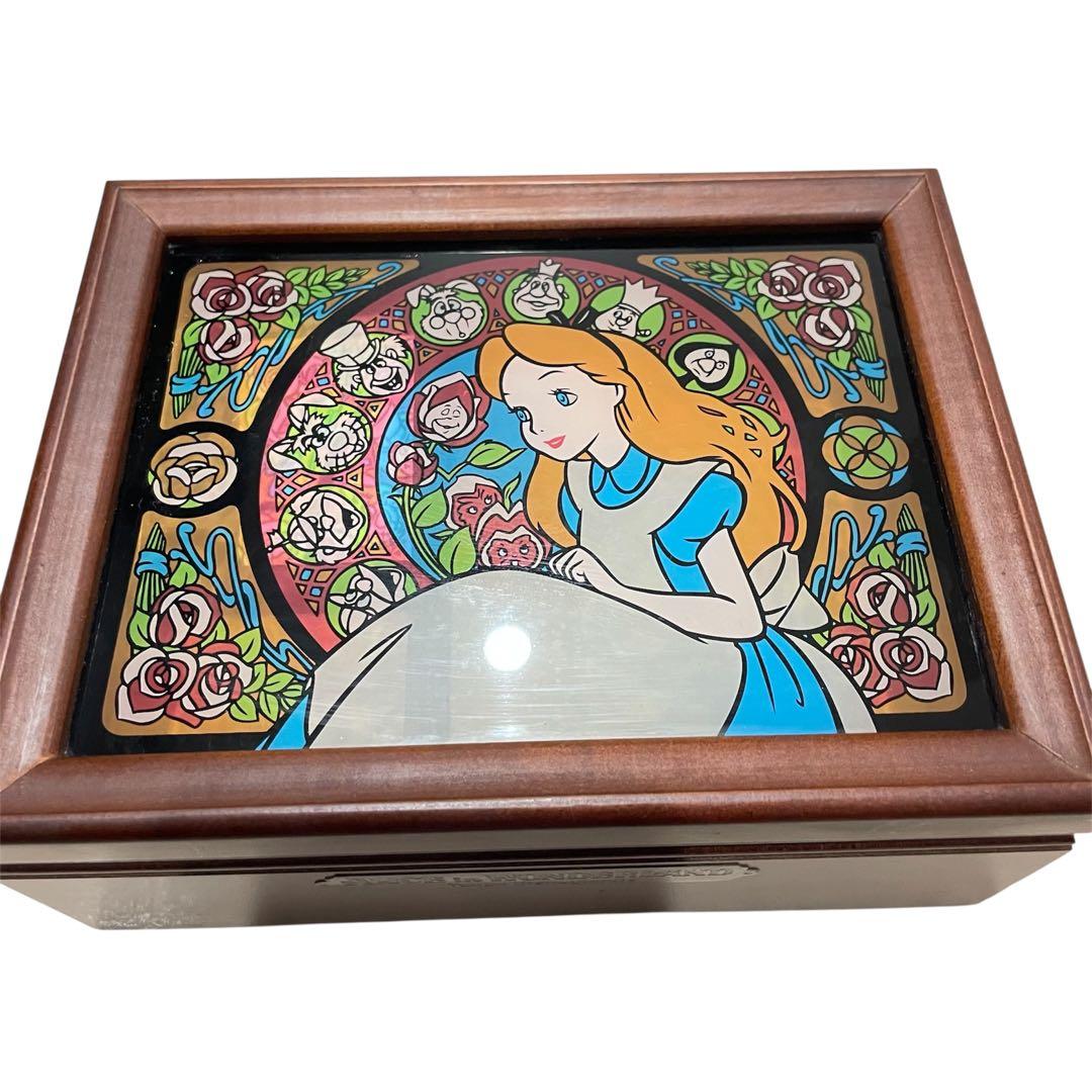 【希少品】アリス・イン・ワンダーランド ジュエリーボックス／オルゴール付き