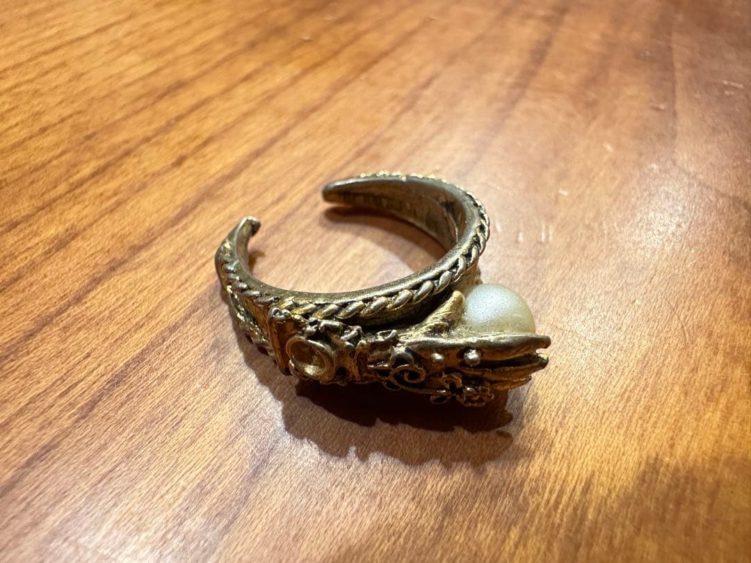 指輪　アンティーク