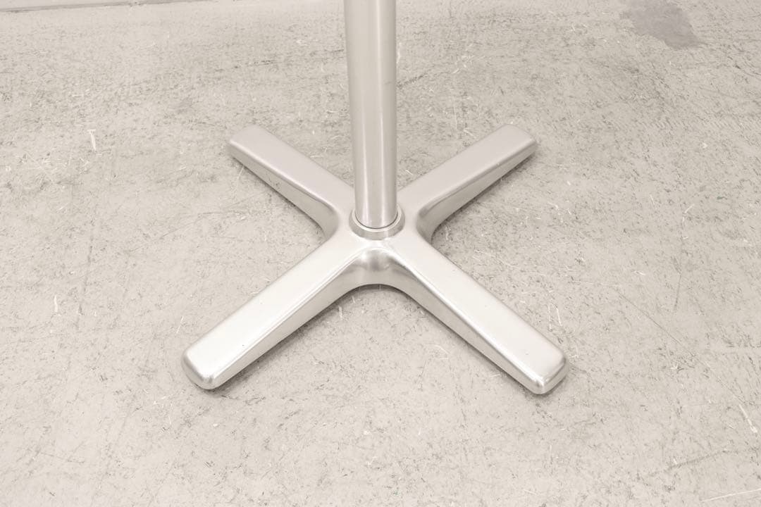 スペイン indecasa ガーデンテーブル ラウンドテーブル アルミ モダン