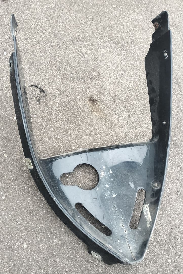 スズキ RGV250Γ カウルセット 黒 VJ21A 傷等有り 割れ無し