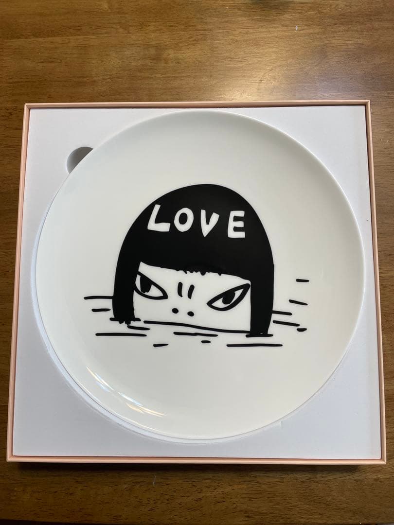 Plate by Yoshitomo Nara 奈良美智 皿 プレート