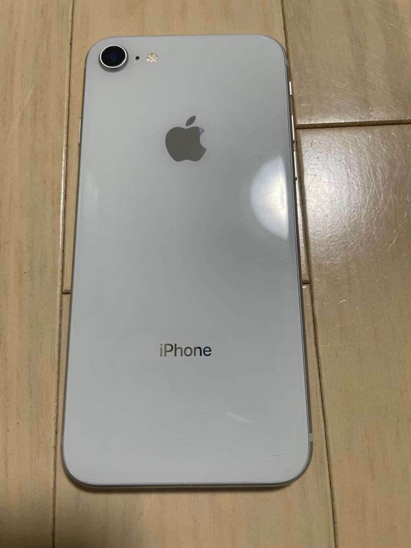 iphone8 本体 64G SIMフリー シルバー