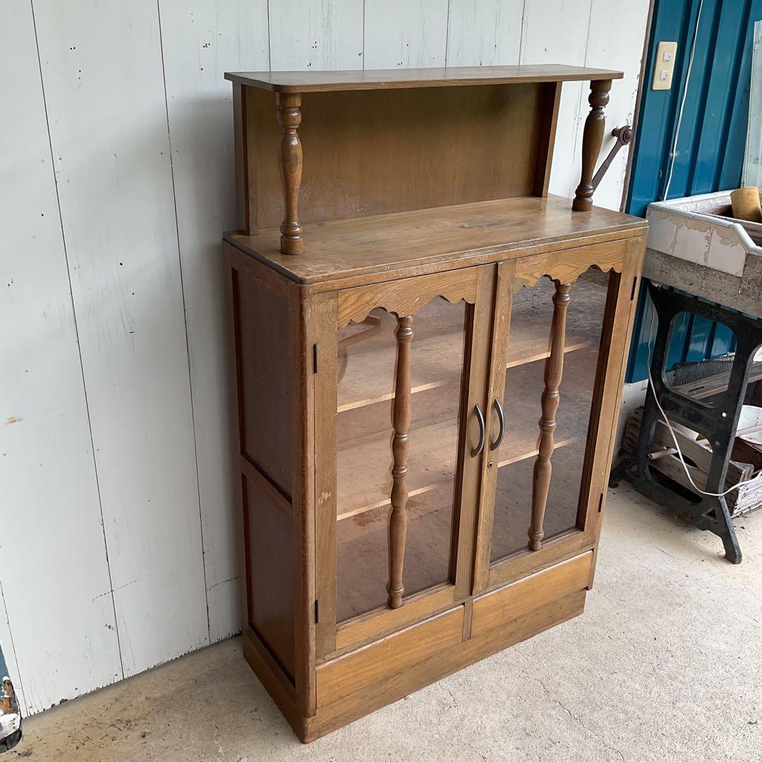 昭和レトロな本棚