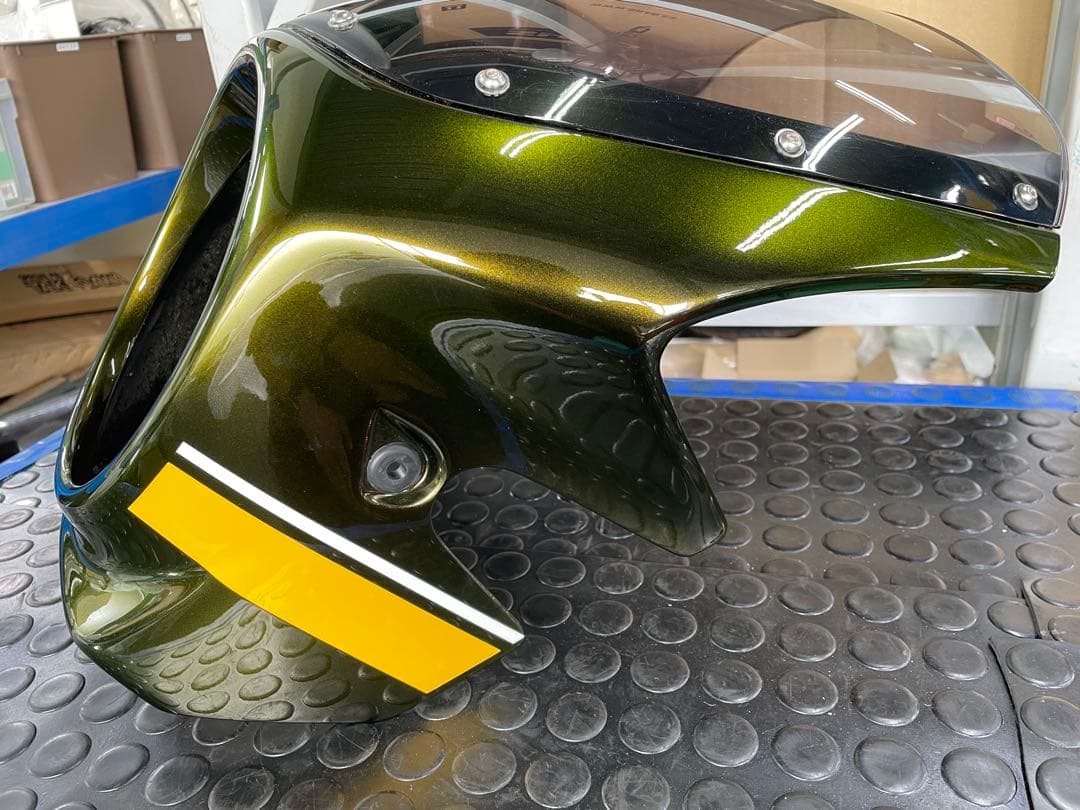 Z900RS　シックデザイン　ロードコメット　タイガー　ビキニカウル