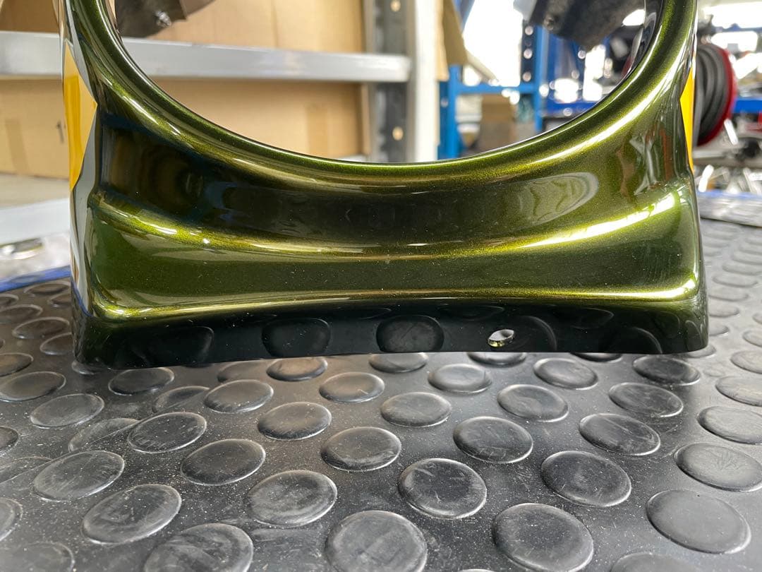 Z900RS　シックデザイン　ロードコメット　タイガー　ビキニカウル