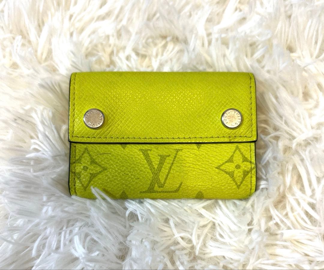 VUITTON ディスカバリーコンパクトウォレット タイガーラマ