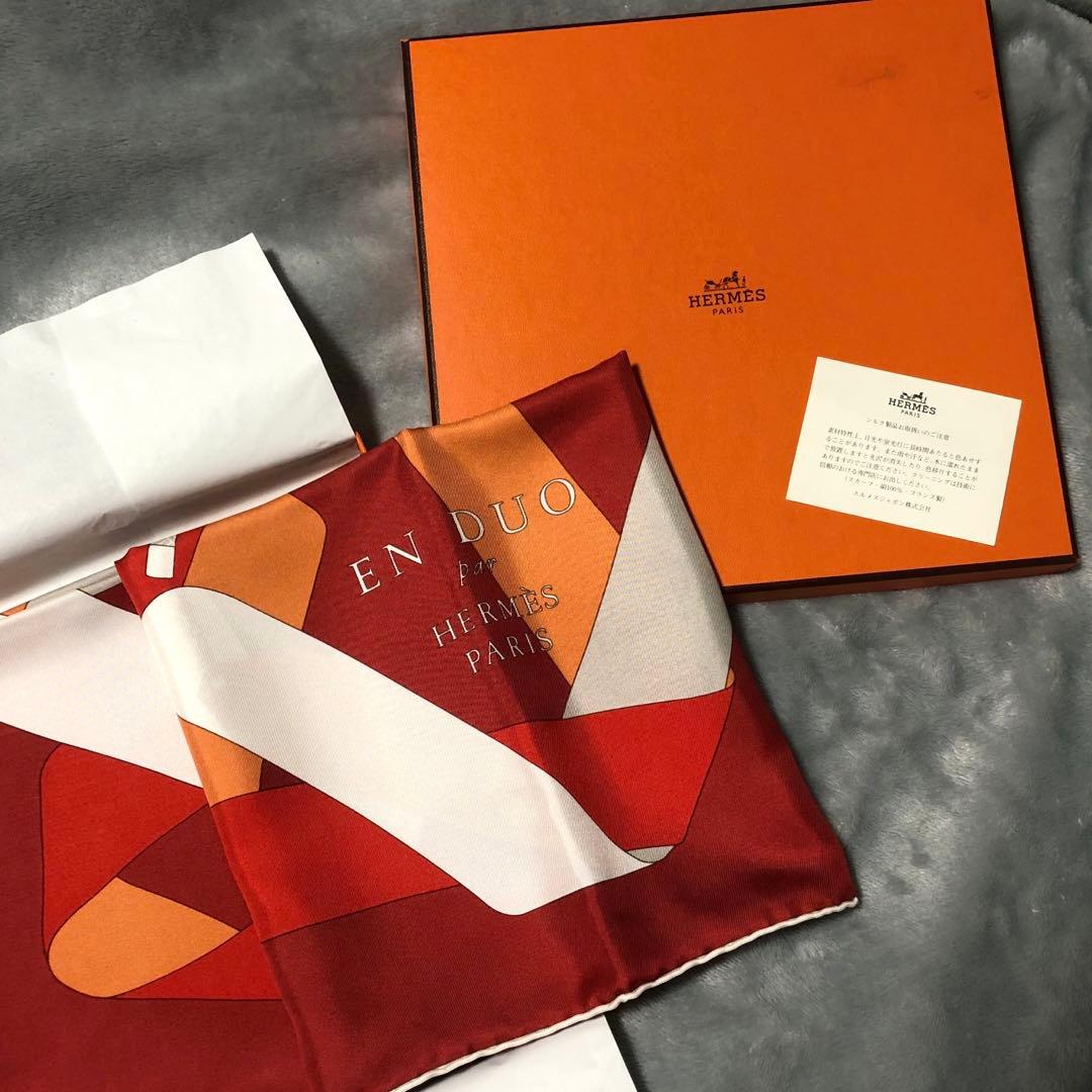 【値下げ可能】HERMES　Hermes　エルメス　EN DUO　シルクスカーフ