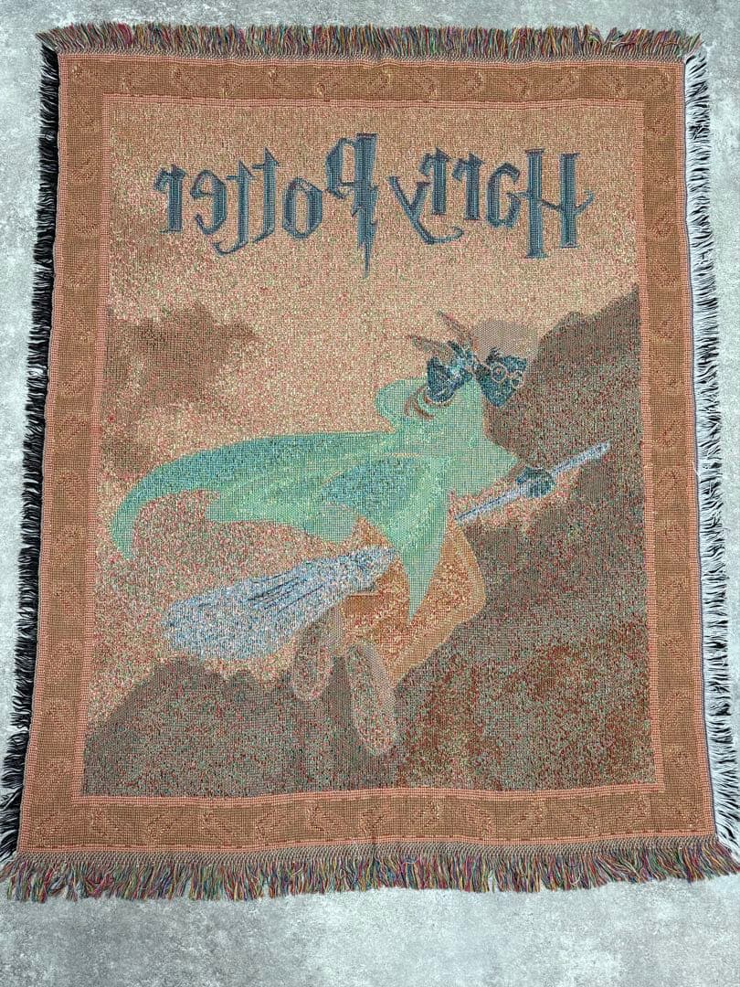 ムービーロゴ入り　ハリー　ハリーポッター　ラグ　ソファーカバー150×120