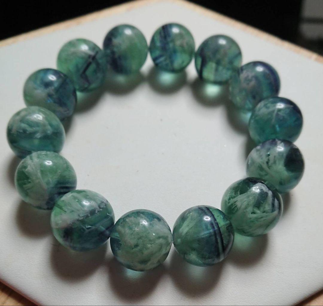 大迫力!ブルー入りエンジェルフェザーフローライト大玉15mmブレス内径約18cm