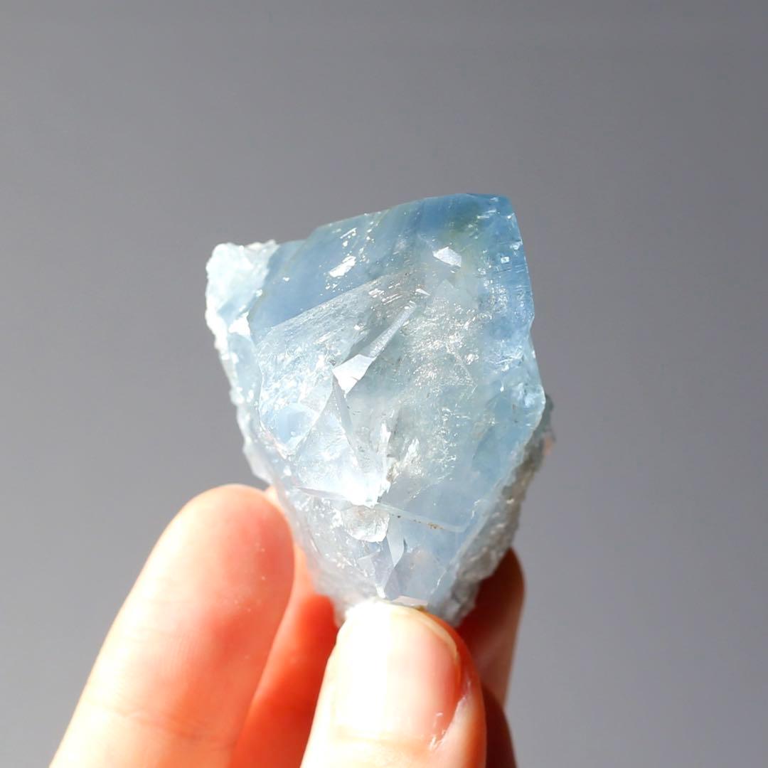 ミニ セレスタイト クラスター天青石 天使の石 鉱物 天然石 安眠 癒し