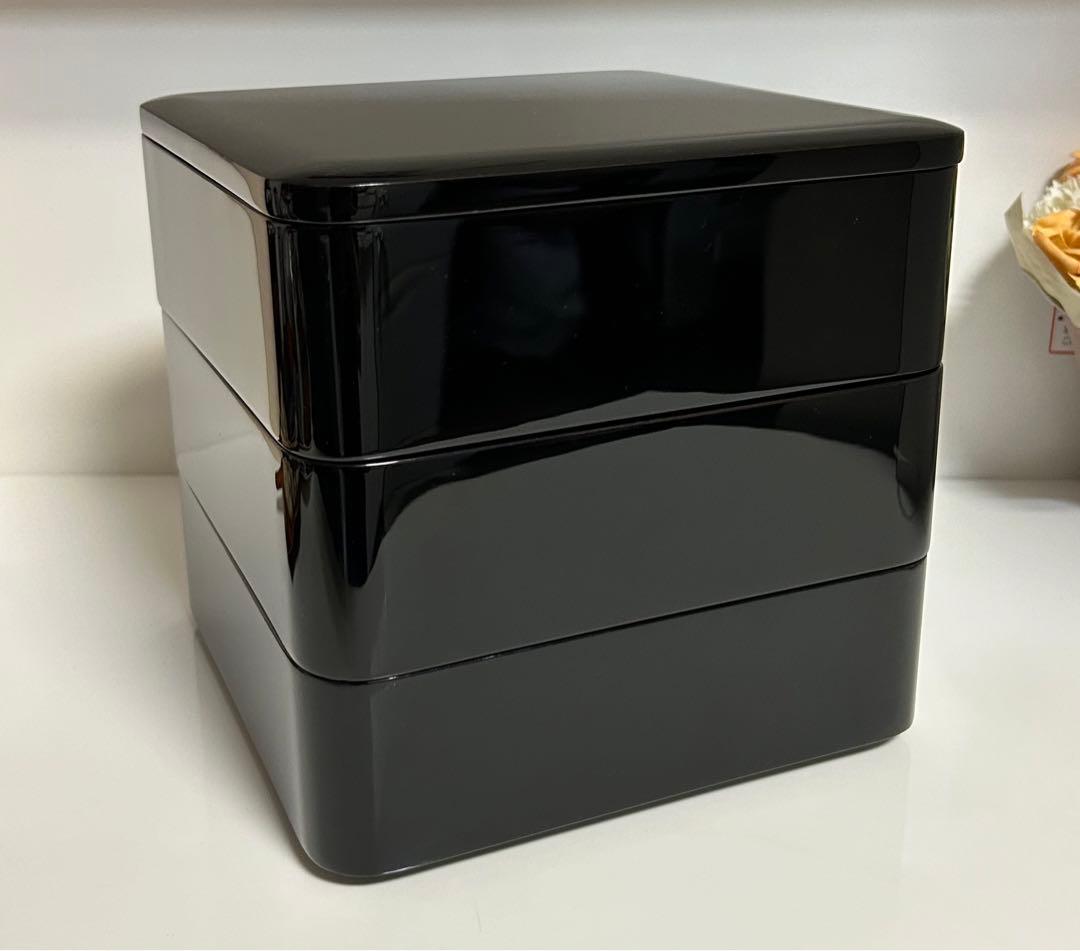 輪島塗　天然木製 三段重箱