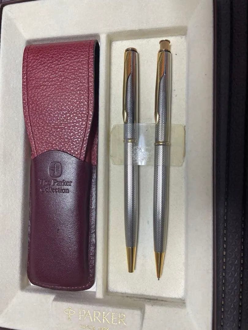 PARKERインシグニア　シルバーグレンドルジュ　ボールペン、シャープ、ケース付