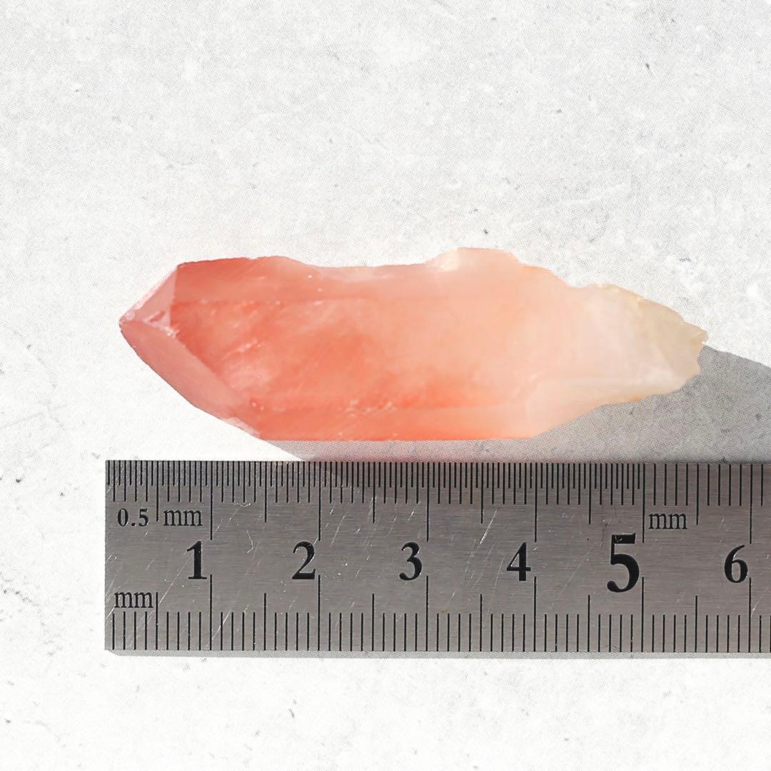 ディープピンクレムリアンシード 天然石 水晶 鉱物 一点物 クォーツ クリスタル