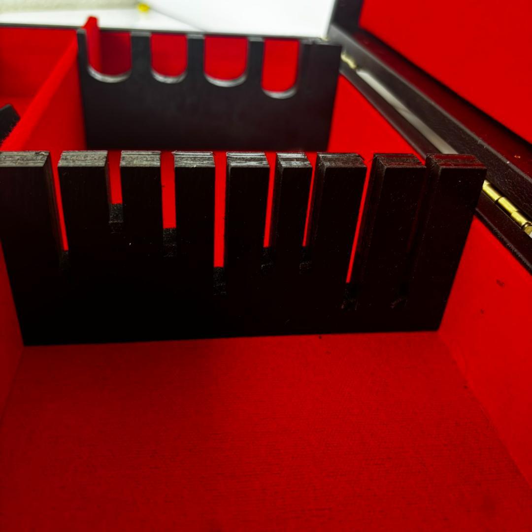 未使用　レザー張り　包丁ケース　八丁入　アタッシュケース　ダイヤルロック