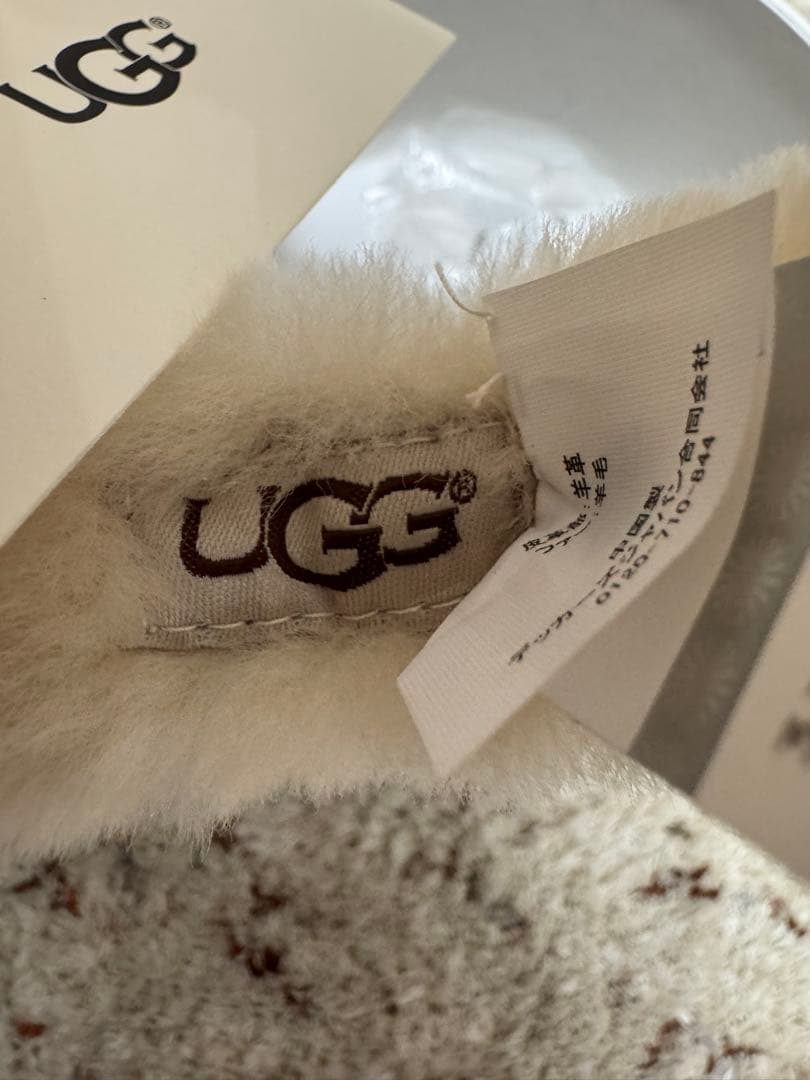 【新品未使用】UGG イヤーマフ 耳あて イヤマフ
