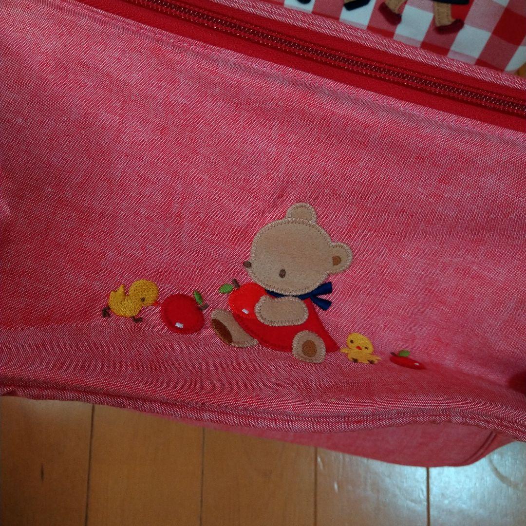 ファミリアショーギンガムチェック美品バッグと新品おむつケース