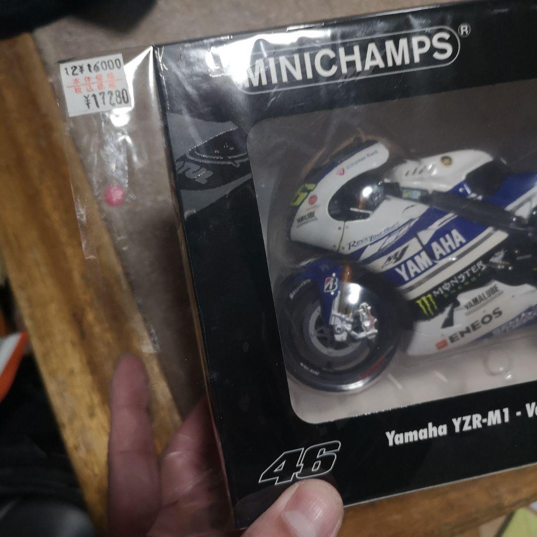 ミニチャンプス 1/12 ヤマハ YZR-M1 ロッシ テストバイク 2014