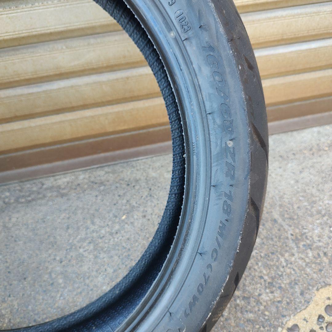 Pirelli ANGEL GT 160/60ZR18 チューブレスタイヤ