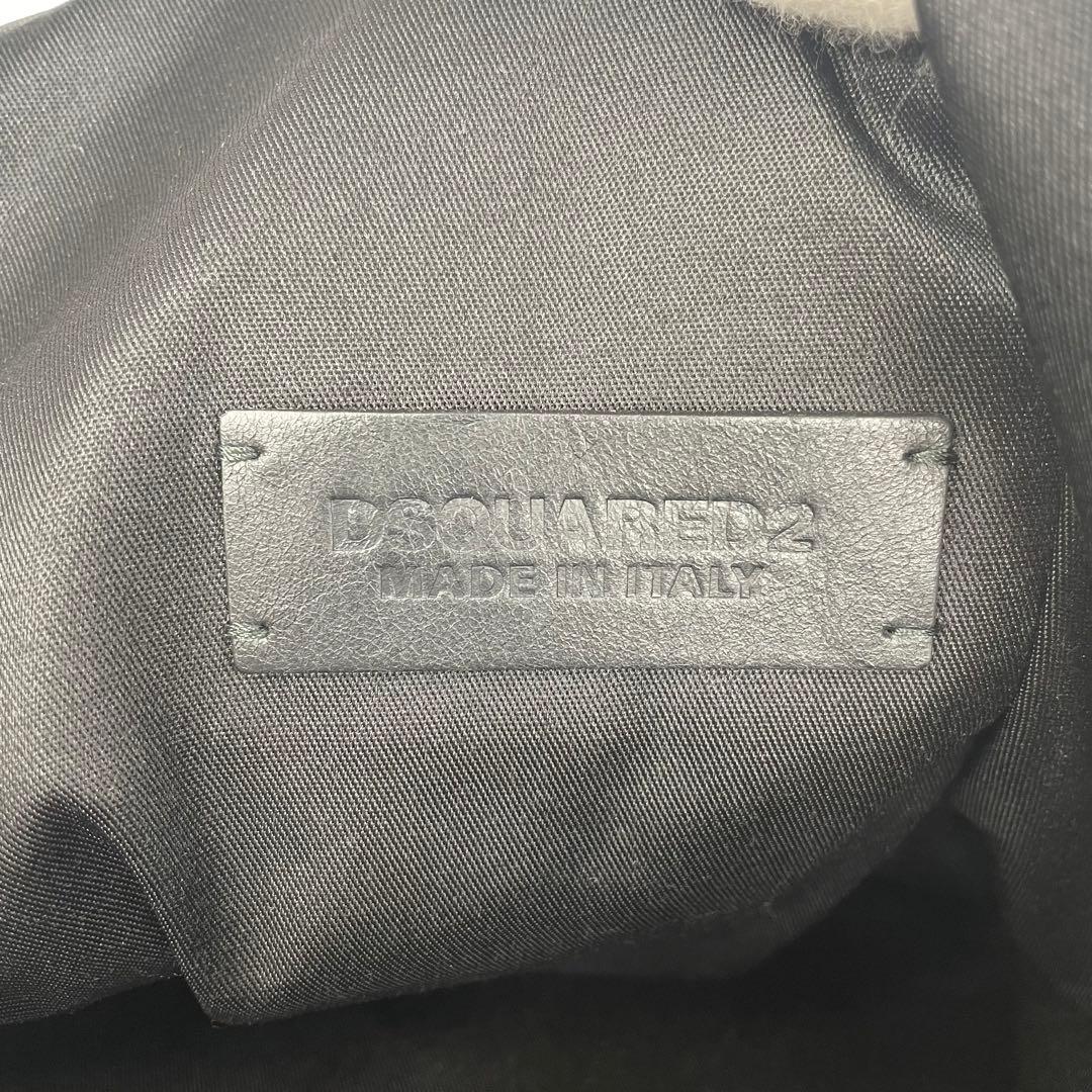 ディースクエアード ショルダーバッグ 斜め掛け スクエア 多収納 ナイロン 黒