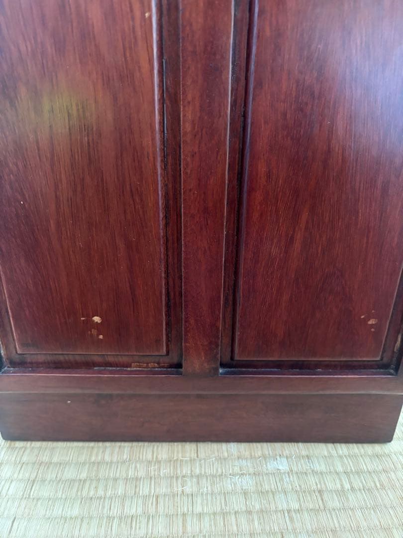 ☆値下げ☆ 花梨 螺鈿細工 小引出し 小物入れ ８段 箪笥 唐木　未使用保管品