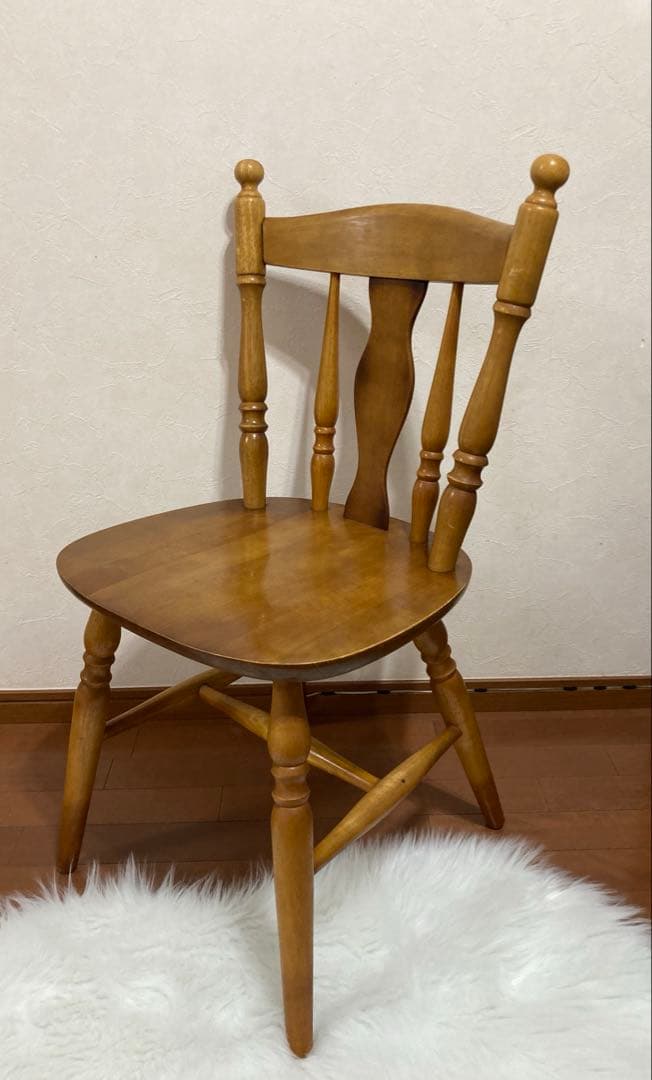 ウィンザーチェア　木製ダイニングチェア