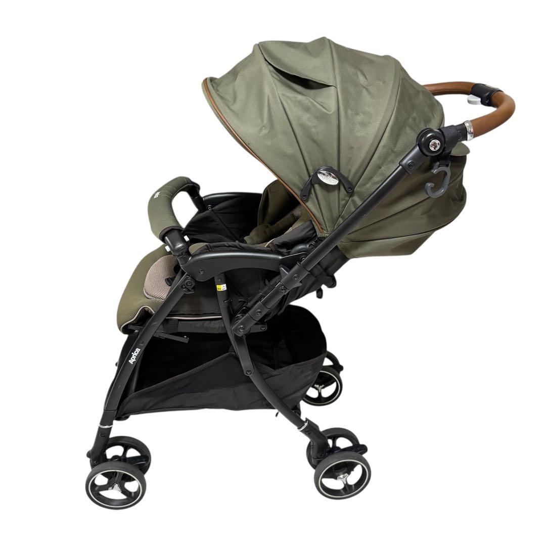 2022年モデル　Aprica アップリカ ラクーナビッテクッション カーキ