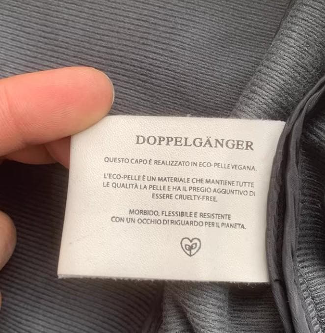 【新品未使用】フランスの高級ライダース!FRONT ZIP合皮革BLACK3XL