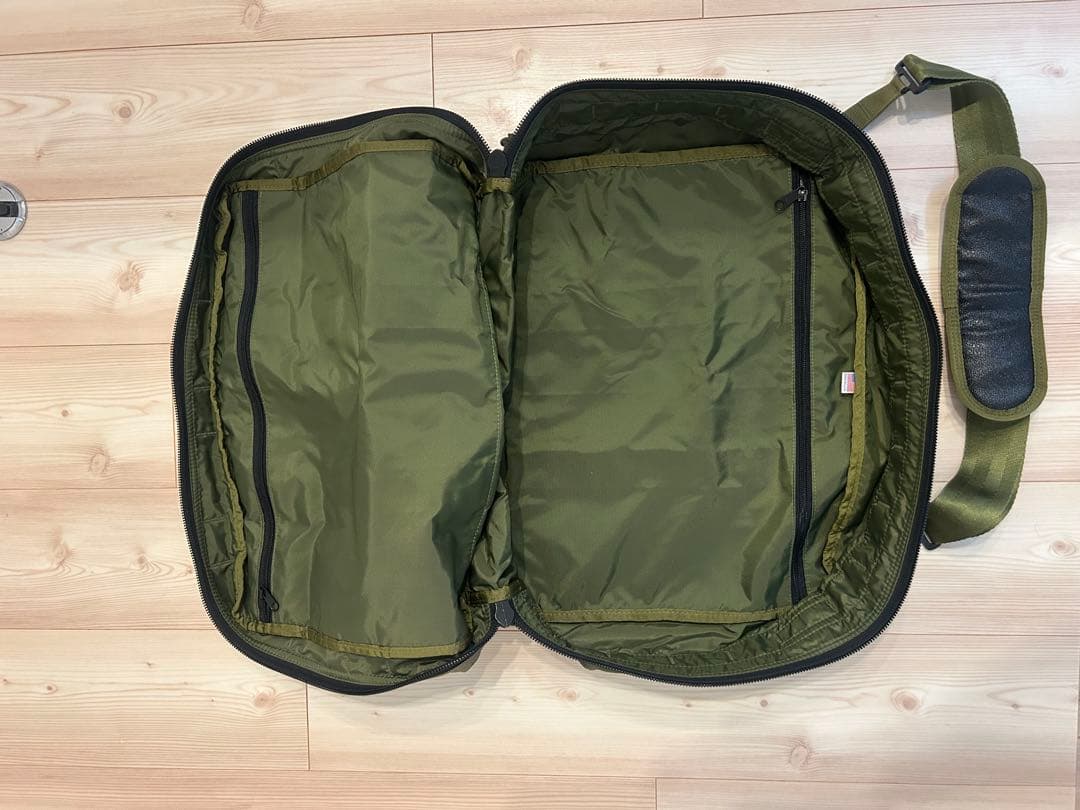 ブリーフィング　ボストンバッグ