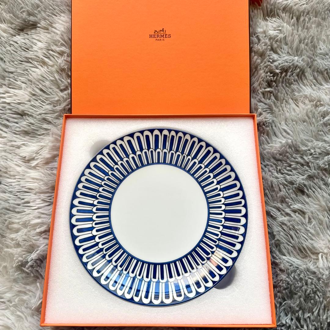 エルメス 新品未使用 デザートプレート2枚〈ブルー ダイユール〉