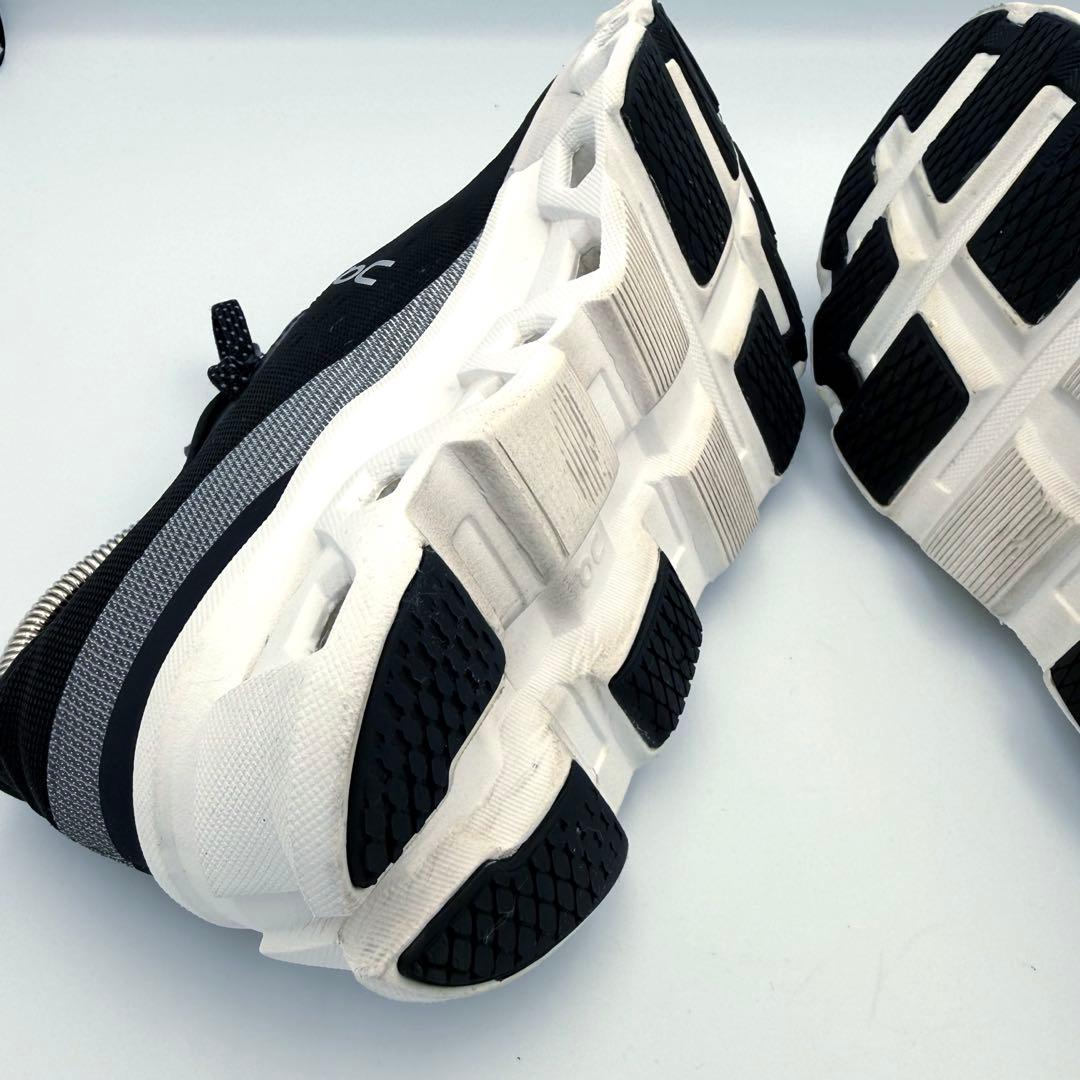 【良好】On クラウドモンスター2 ブラック ランニングスニーカー 大人気！！