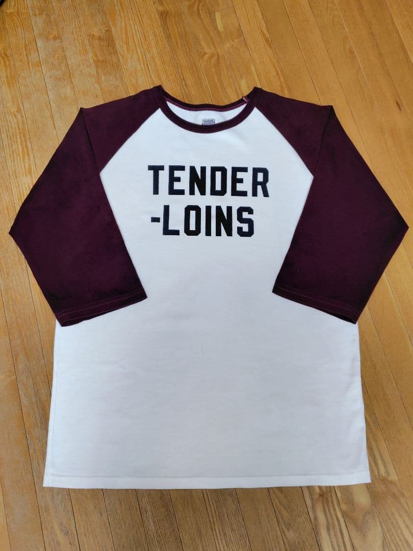 TENDERLOINのT-RAGLAN 3/4スリーブTシャツ