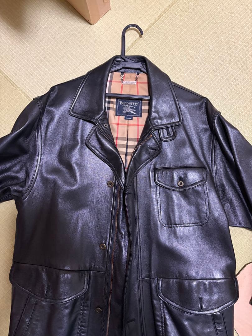Burberry レザージャケット