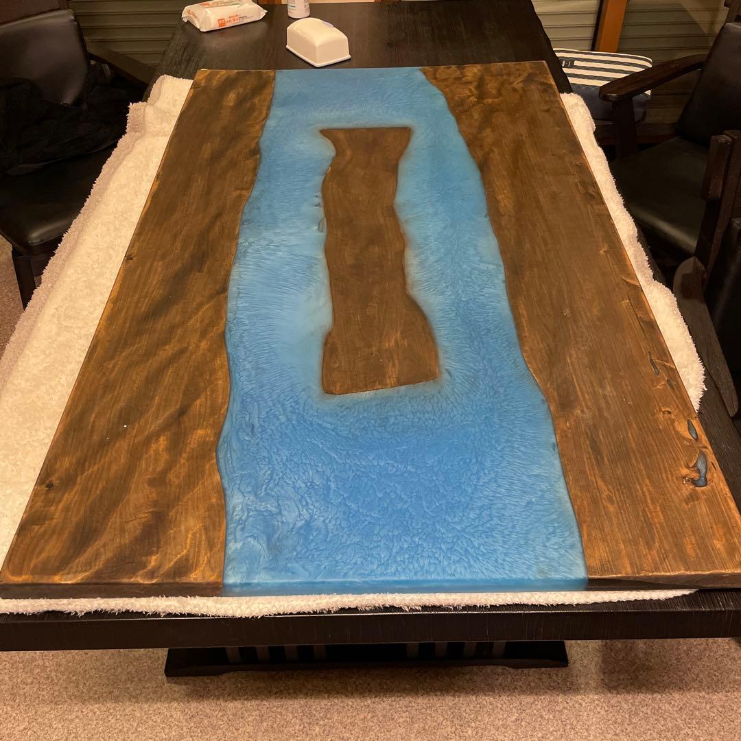 レジンテーブル　青ラメ　最終値下げ　ダイニングテーブル天板
