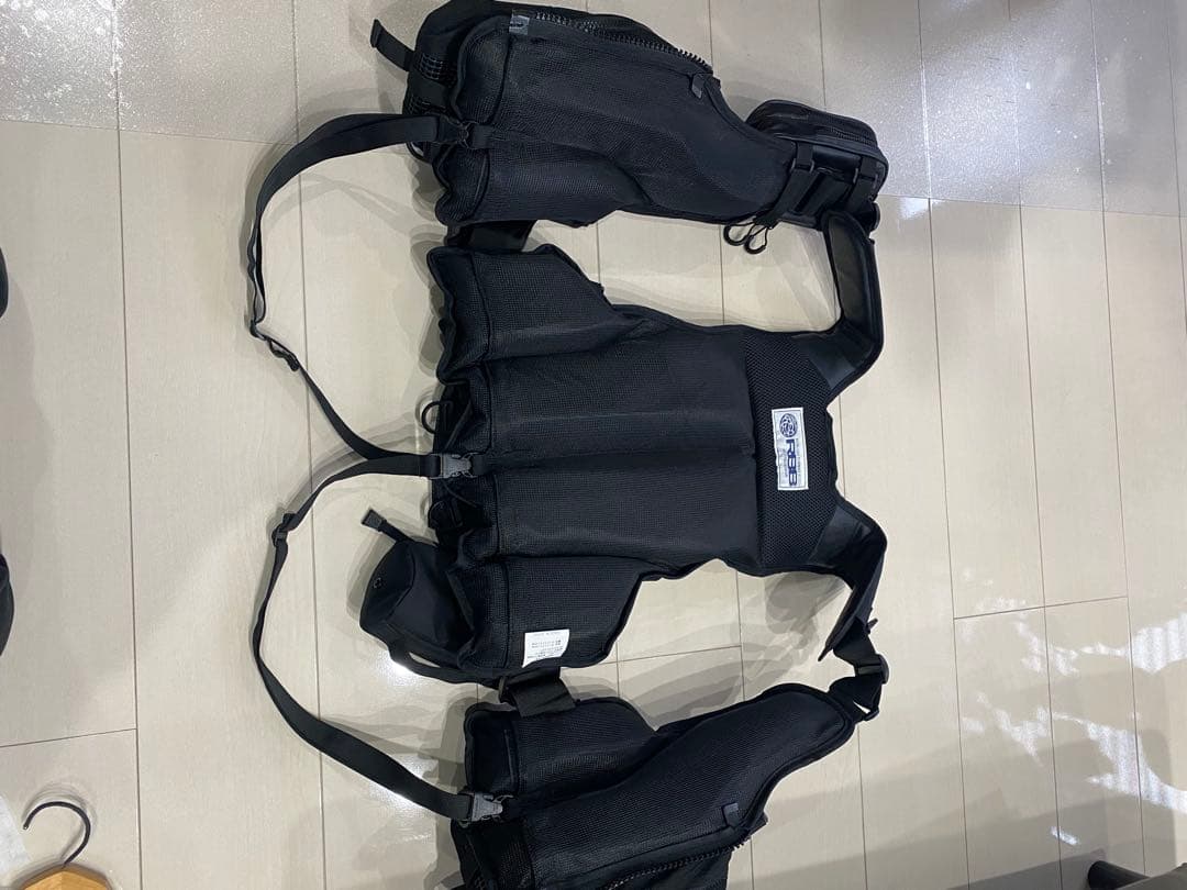 RBB リバレイ　ゲームベストⅡ　ブラック　リバレイ　ポーチ付き　美品 8897