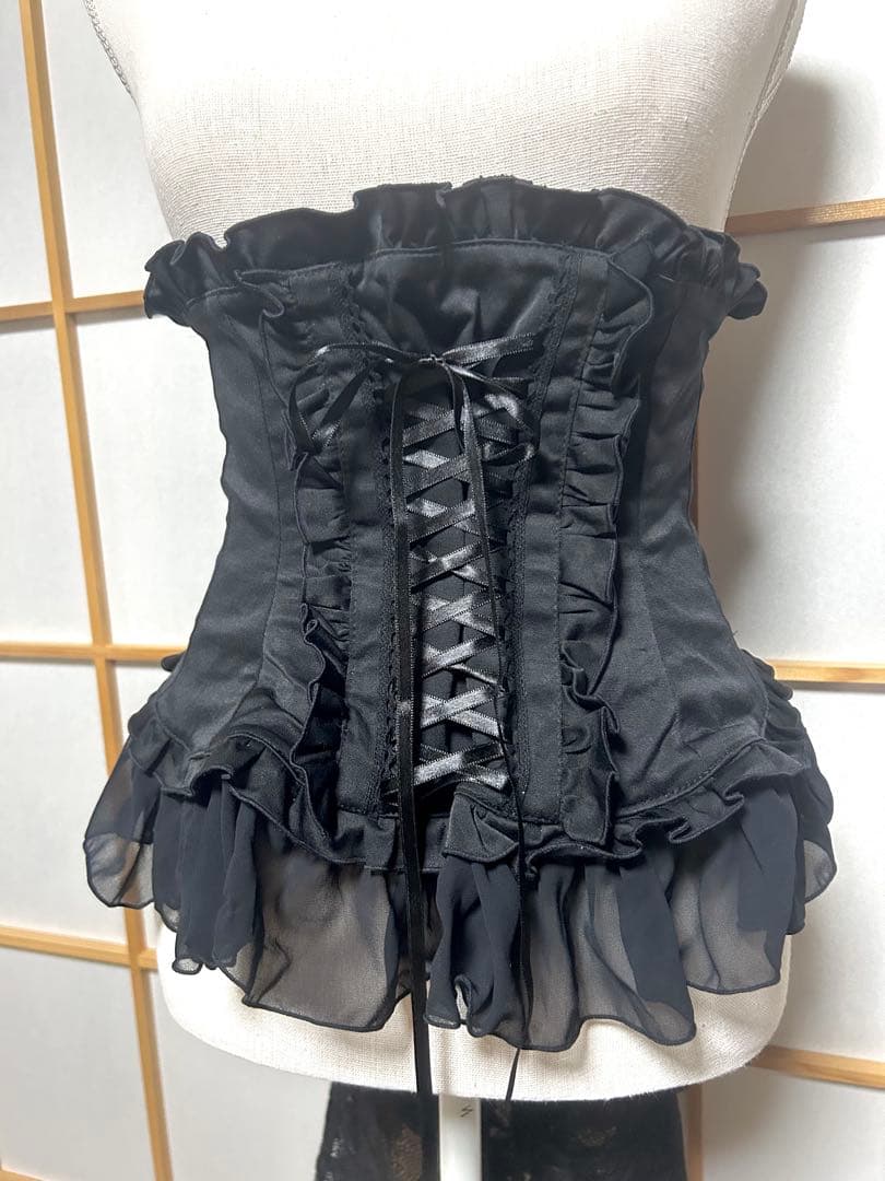 【MARBLE】マーブル　バッスル付あみあげコルセット：黒レース