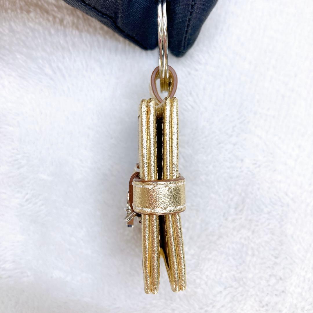 ✨美品✨COACH 手帳型 シグネチャー キーホルダー ピクチャーフレーム