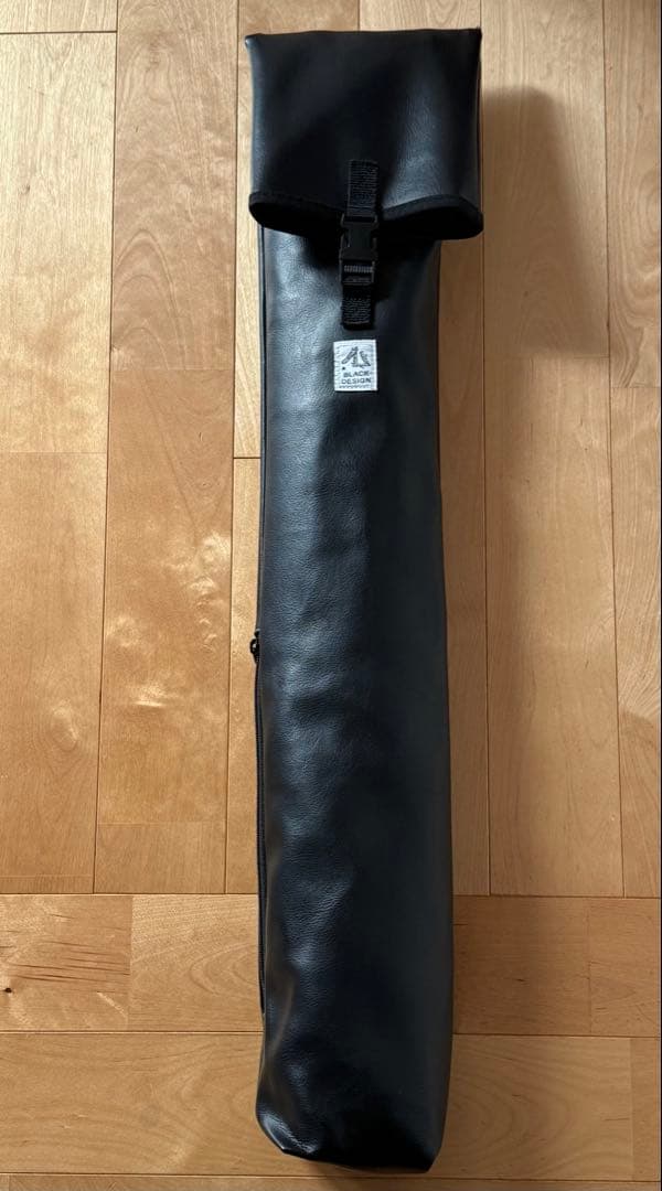 BLACK Design シダレザクラ ブラックデザイン