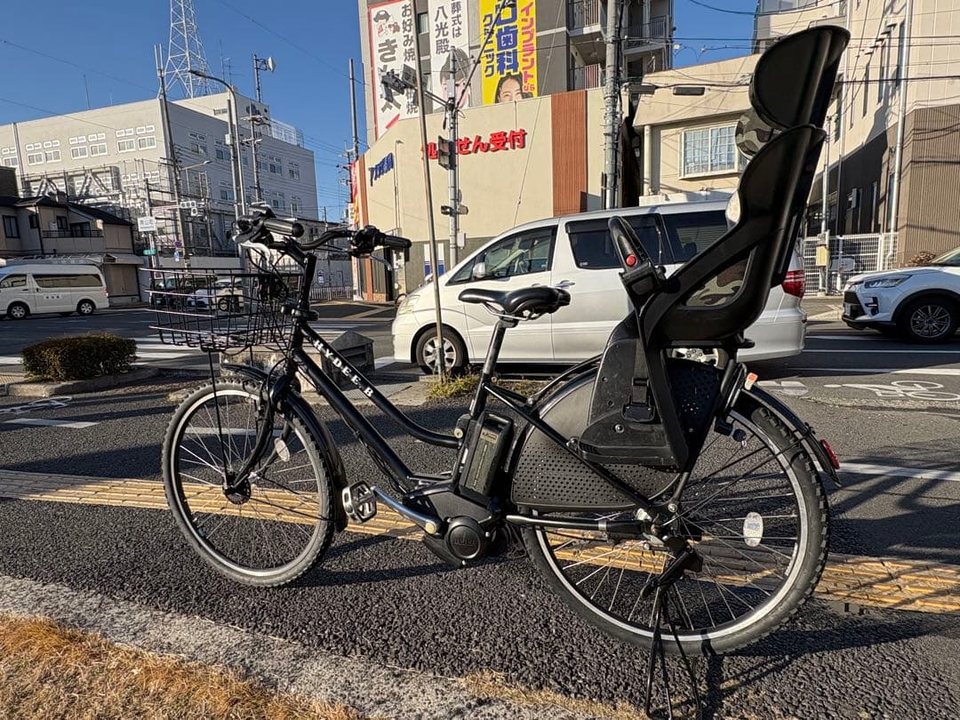 中古ブリヂストン電動アシスト自転車　12.3Ah 大阪　007番