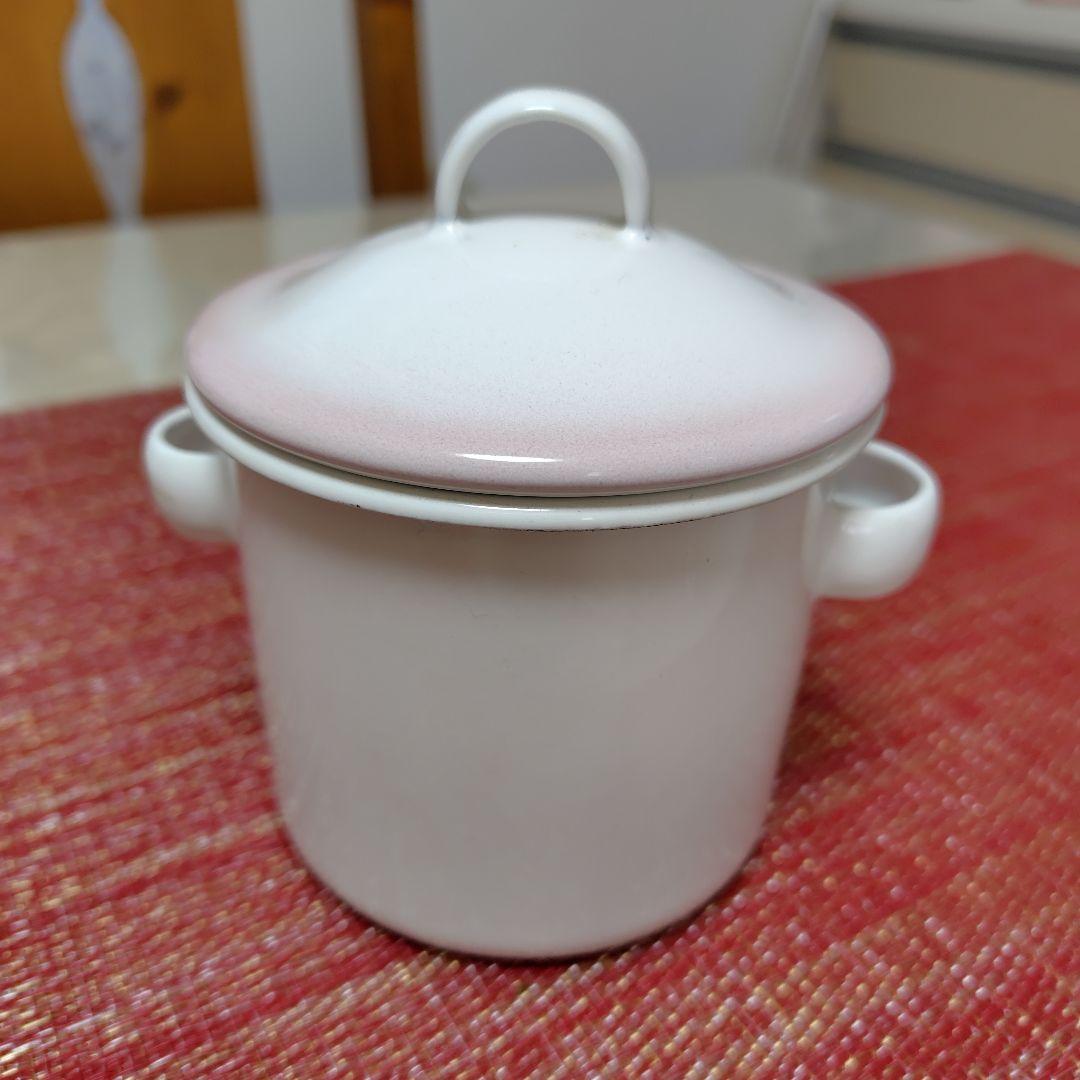 イマン　非売品　スカーレットローズ　 ホーロー　ミニキャセロールＭ　レアです