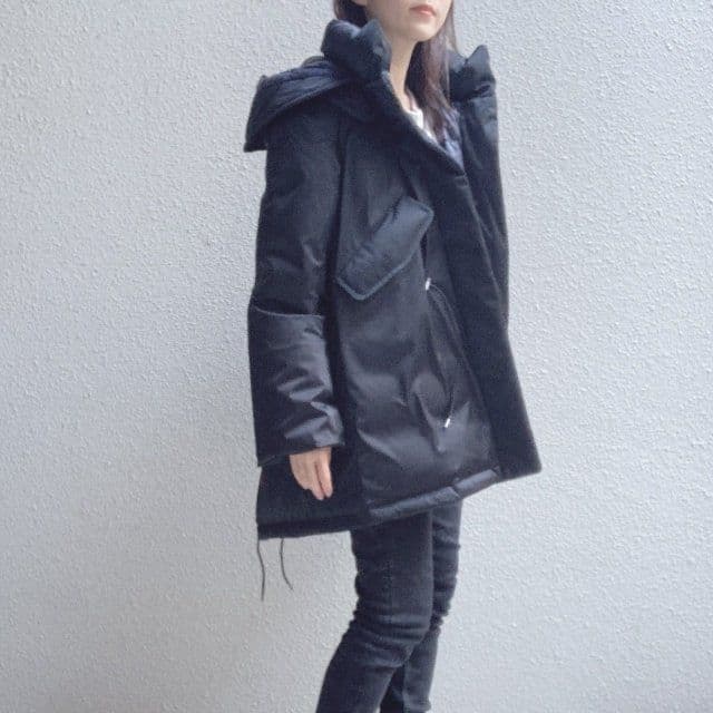 【ふみ】新品 ユニクロ+J ダウンショートコート M ブラック