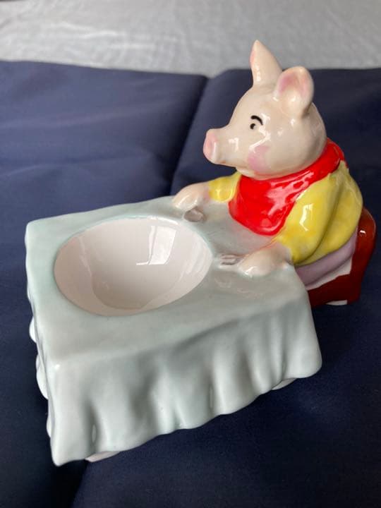 Tiffany ティファニー　陶器　ピッグ