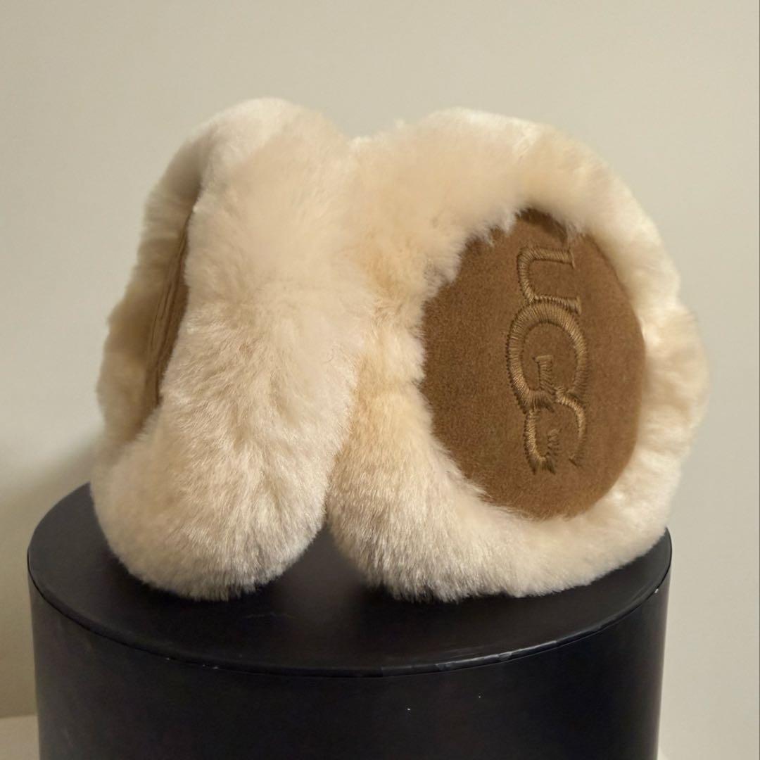 正規品 UGG イヤーマフ 美品