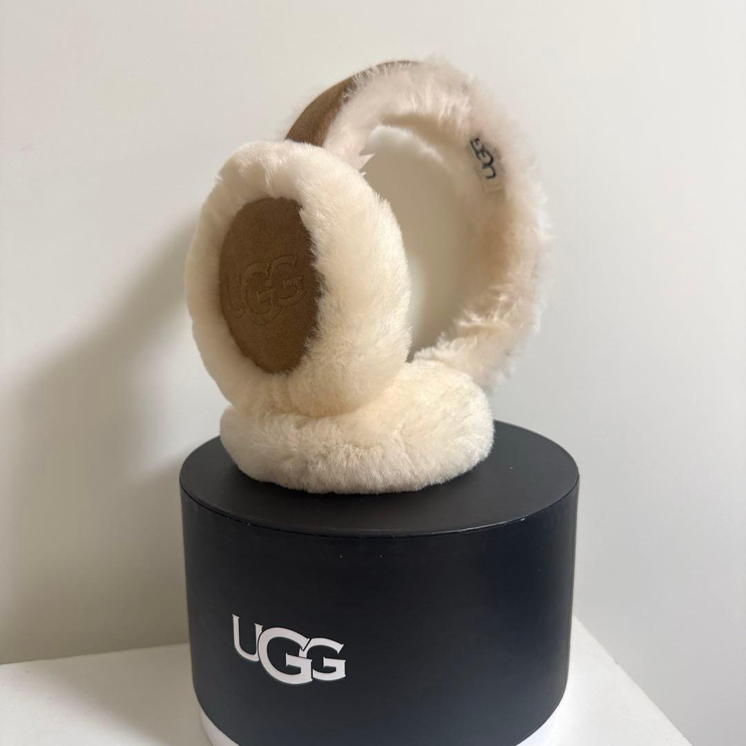 正規品 UGG イヤーマフ 美品